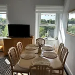 A Cosy Flat With A Dales View *