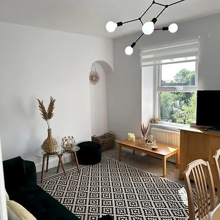 A Cosy Flat With A Dales View